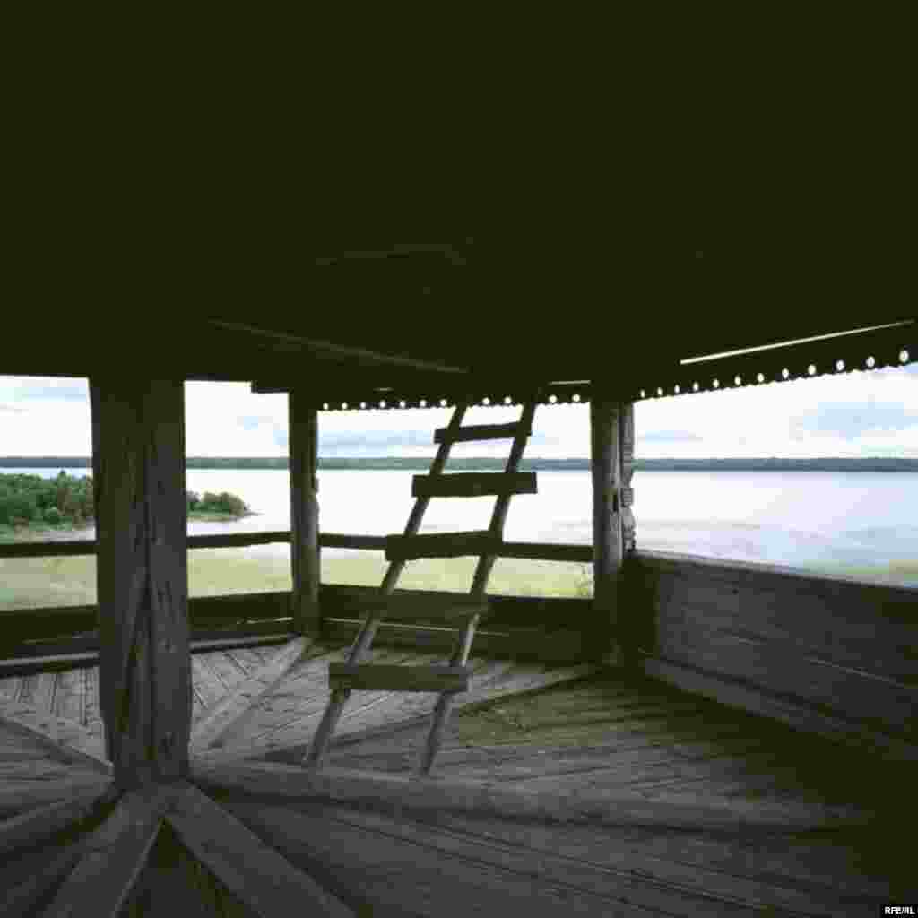 Russia's Vanishing Wooden Churches #6