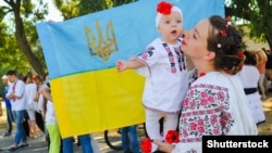 Ukrainians in national costumes at the Vyshivankovy Festival in Odesa on September 26