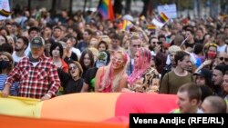 Prajd u deset slika: LGBT zastave u glavnom gradu Srbije