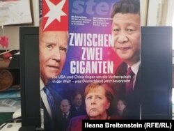 Revista „Stern” cu titlul „Între doi giganți”, prefațând întâlnirea cancelarei Angela Merkel la Casa Albă din 15 iulie 2021.
