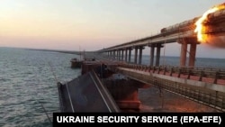 Повреждения на Керченском мосту после взрыва 8 октября 2022 года, фото опубликовано СБУ