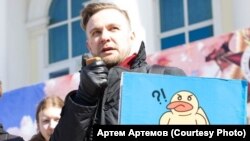 Координатор штаба Навального в Тюмени, задержанный перед митингом против пенсионной реформы