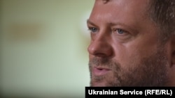 Голова партії «Слуга народу» Олександр Корнієнко каже, що має бути прописане автоматичне визнання факту смерті мера без необхідності додаткового голосування депутатами певної ради