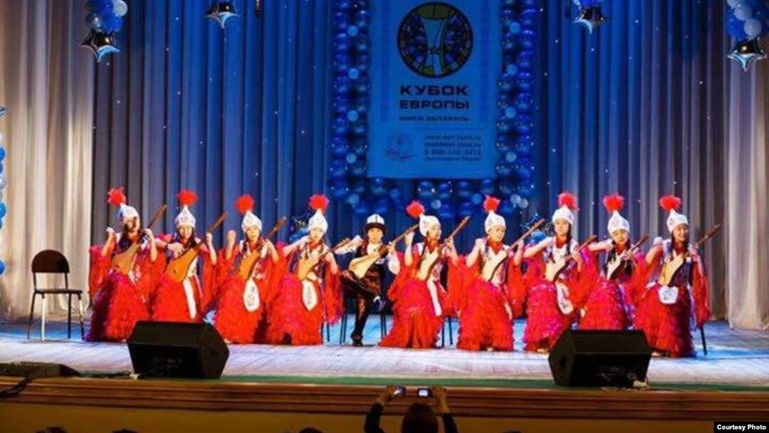 Әйелдер түрмесіндегі ыстық секс