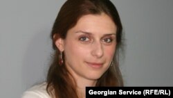 თეონა აქუბარდია