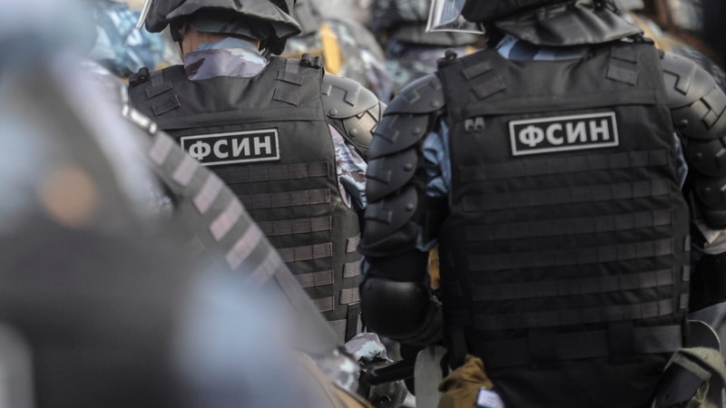 Мошенники в Крыму требуют плату за нарушение самоизоляции – власти