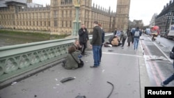 Pucnjava ispred britanskog parlamenta