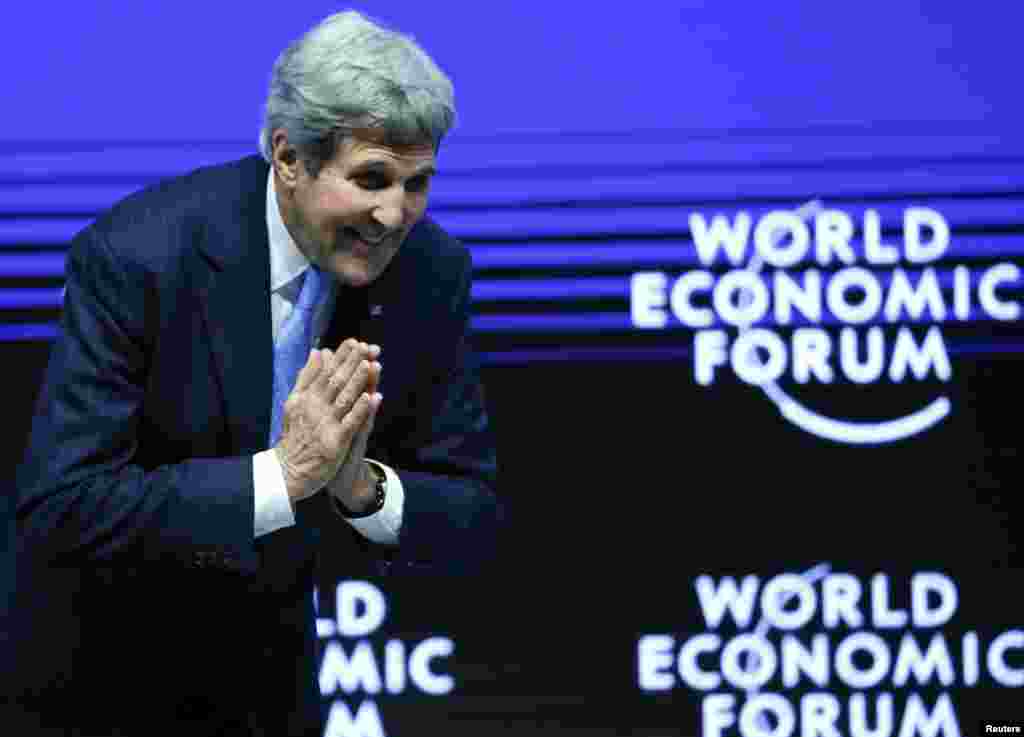 U.S. Secretary of State John Kerry acknowledges the public after making a special address at the World Economic Forum in the Swiss mountain resort of Davos. (Reuters/Ruben Sprich)