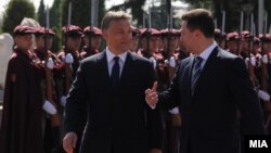Унгарскиот премиер Виктор Орбан и премиерот Никола Груевски. Орбан во официјална посета на Македонија, 12 мај 2011.