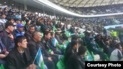 Uzbekistan- Uzbek football fans