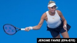 CHINA – Dayana Yastremska of Ukraine in action during her final match against Qiang Wang of China at the Prudential Hong Kong Tennis Open 2018 in Hong Kong, China, 14 October 2018