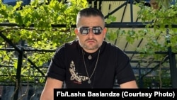ლაშა ბასლანძე 40 წლის ასაკში გარდაიცვალა.