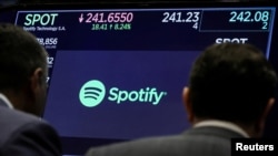 Datele arată că în aprilie 2024, Spotify avea peste 600 de milioane de abonați în întreaga lume.