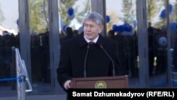 Алмазбек Атамбаев. 