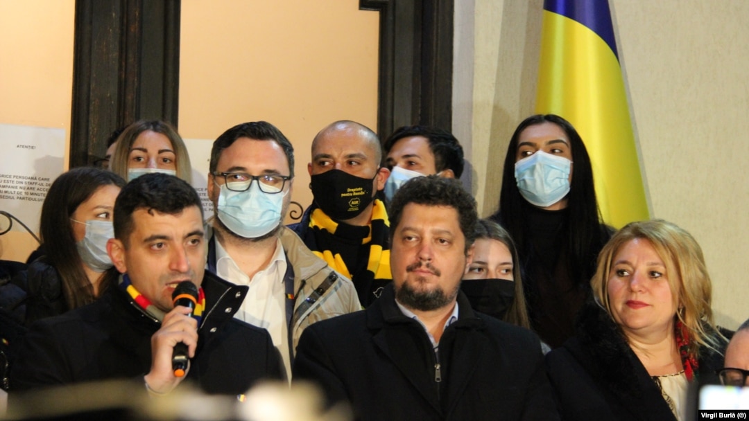 George Simion, Claudiu Târziu și Diana Șoșoacă, pe vremea când făceau parte din aceeași construcție politică, în urmă cu patru ani.
