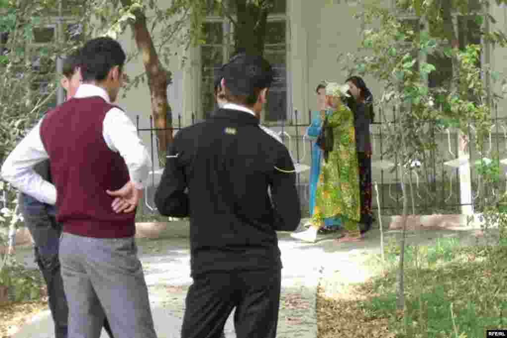 Ишқи аввал - ғӯраи сармозада? #23