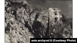 Здымак з пахавальні ў Катэдральным касьцёле Вільні, зроблены паміж 1931 і 1937 гадамі. Аўтар Ян Булгак