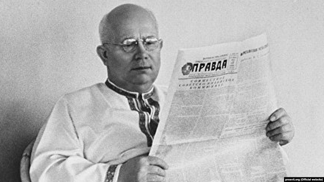У рамках «повернення до Ленінської політики» Хрущов проводив політику, яку іноді навіть називають «другою коренізацією», посилив позиції місцевих кадрів
