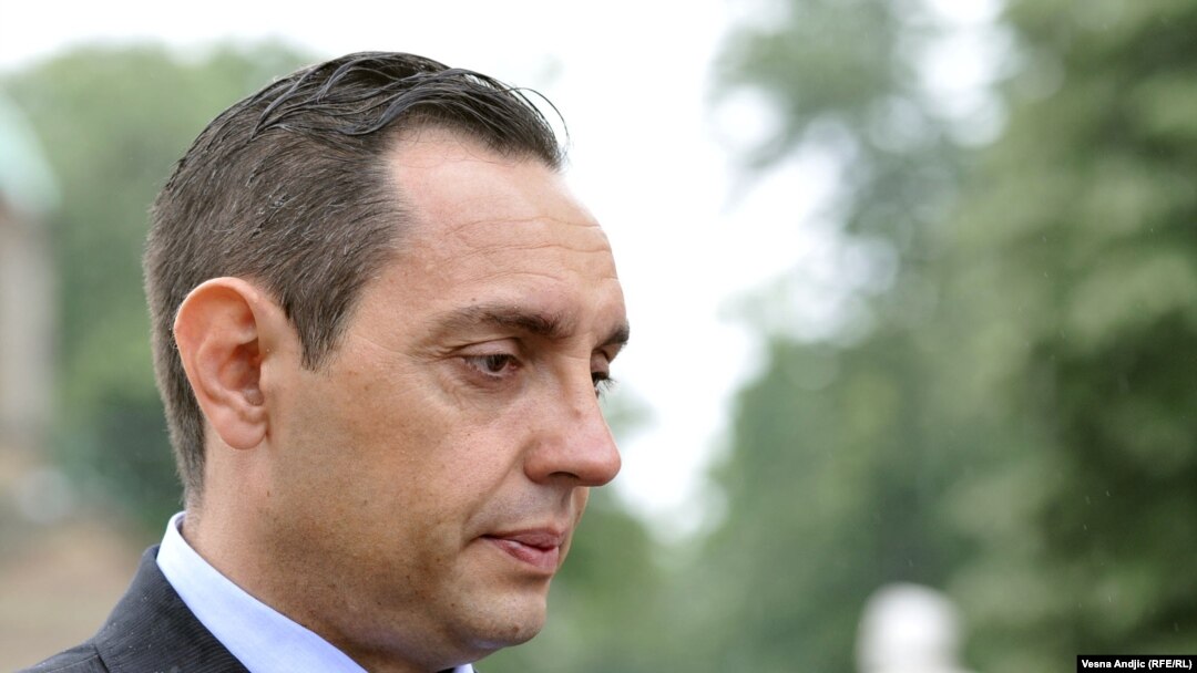 Aleksandar Vulin, ministr odbrane Srbije