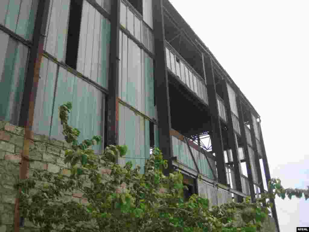 Lələsi köçən Azərbaycan sənayesi #8