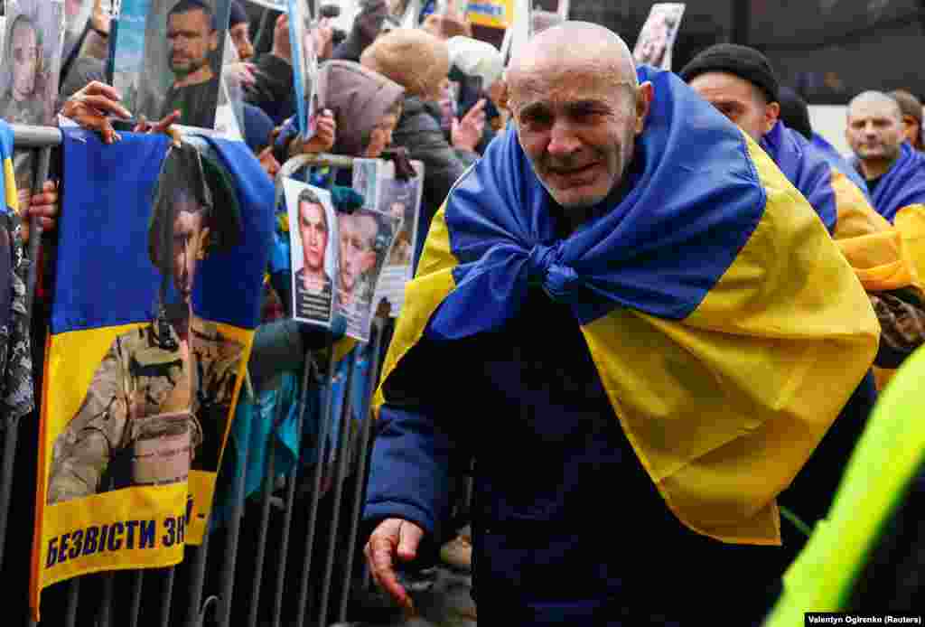 Емоції українського військового після повернення з полону