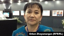 Қырғызстан парламентінің депутаты Айнуру Алтыбаева. Астана, 19 қыркүйек 2013 жыл.