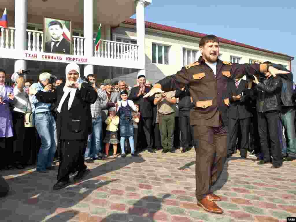 Kadyrov subsequently indulged in some open-air dancing after voting in local elections in Grozny in October 2009.