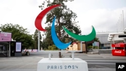 La Jocurile Paralimpice Paris 2024 participă șase sportivi români.