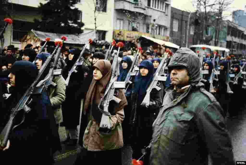 Iranska revolucija okom reportera #8
