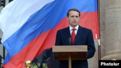 Armenia - Russian State Duma speaker Sergei Naryshkin at a news briefing in Yerevan, 24Jul2012.