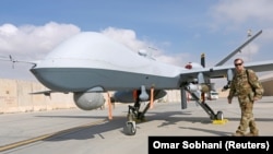 گفته می‌شود خودروی حامل قاسم سلیمانی با پهپادهای MQ-9 Reaper مورد حمله قرار گرفته است