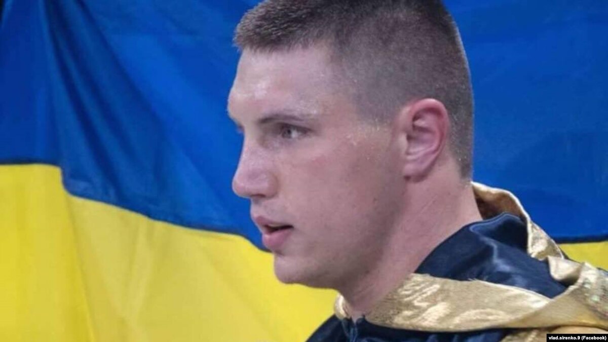 Український боксер Сіренко відправив суперника в нокаут у першому раунді – відео