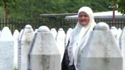 ۲۵ کاله د حقیقت په لټه: هغه مېرمن چې د خپل زوی وژونکي نه بخښي