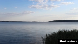 Вид на Печенізьке водосховище, Харківська область