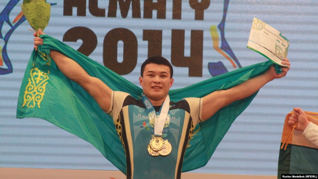 Жалаңаш әйелдеріміздің суреттері