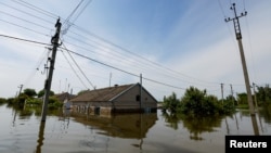 Затопленное село Корсунка в оккупированной части Херсонской области Украины