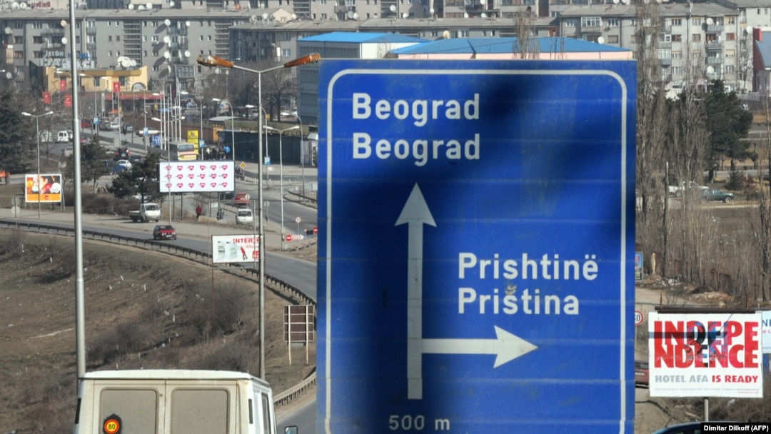 Predstavnici aktuelne delegacije Kosova za dijalog sa Srbijom izjavili su za RSE da još uvek ne znaju da li će dijalog biti nastavljen do završetka izbornog procesa.