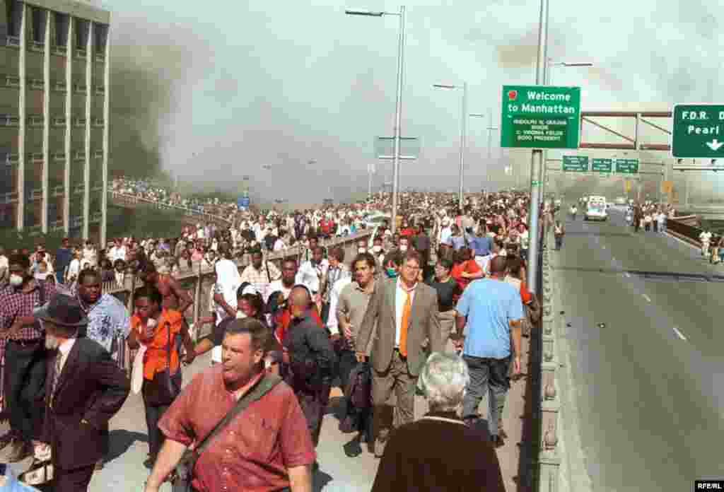 Looking Back: Sights & Sounds Of 9/11 #18