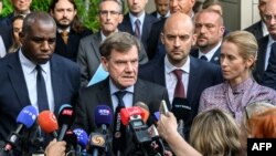 Ministrul german de externe Johann Wadephul, ministrul francez de externe Jean-Noel Barrot, secretarul britanic de externe David Lammy și Înaltul Reprezentant al UE, Kaja Kallas, fac declarații după discuțiile nucleare cu Iranul la Geneva, Elveția, 20 iunie 2025