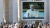 8 березня папа Римський Франциск вперше звернувся з недільною проповіддю до вірян за допомогою інтернет-трансляції