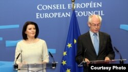 Atifete Jahjaga sa Hermanom van Rompujem u Briselu