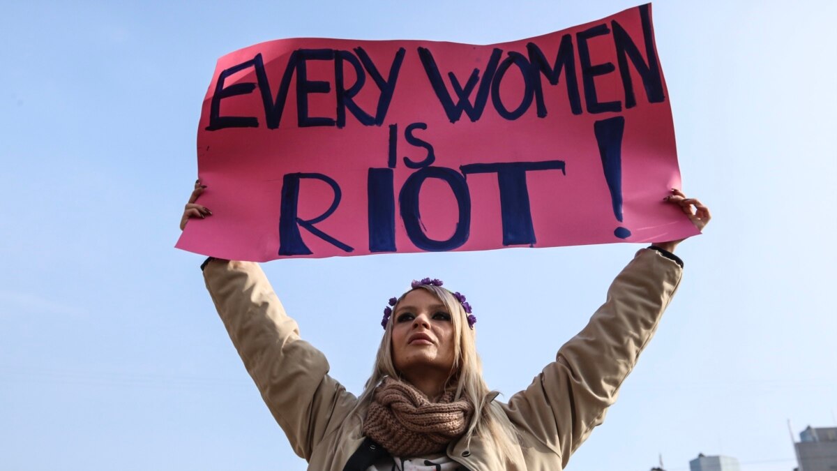 Словник англійської Merriam-Webster обрав словом року «фемінізм»