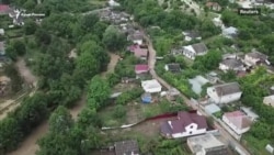 В Крыму снова потоп: как спасаются села Бахчисарайского района (видео)