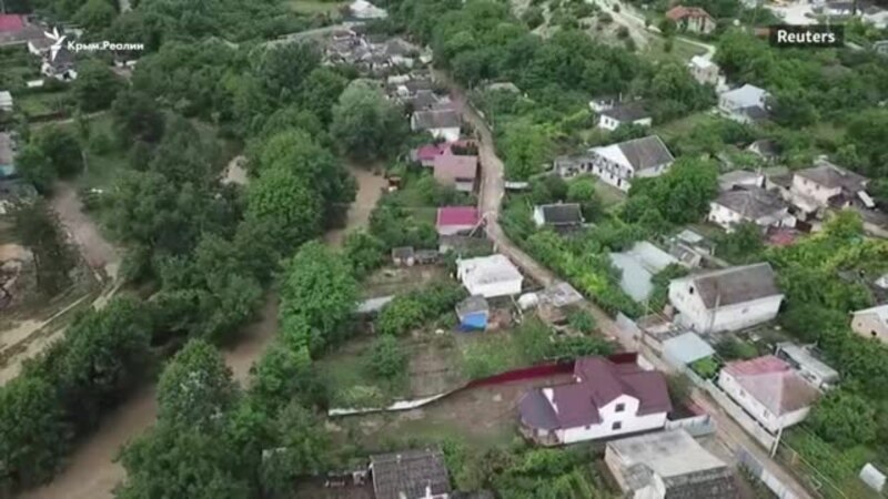 В Крыму снова потоп: как спасаются села Бахчисарайского района (видео)