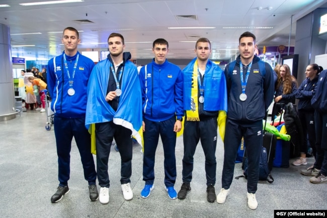Чоловіча збірна України U23 з баскетболу 3х3 – cрібні призери світової першості
