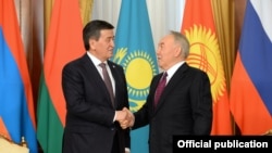Сооронбай Жээнбеков и Нурсултан Назарбаев