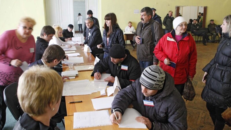 «Референдум» в Крыму семь лет назад. Вспоминаем, как это было (фотогалерея)