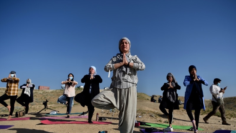 روز جهانی یوگا؛ وضعیت ورزش یوگا و علاقمندان آن در افغانستان چگونه است؟