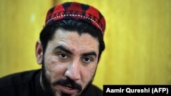منظور پښتین د جنورۍ په ۲۷مه، نېټه د پاکستان دحکومت پر ضد بیان ورکولو د کرکې د خپرولو او دسیسې په تور ونیول شو.