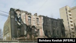 Занедбаний старий будинок на Подолі. Київ. 24 березня 2019 р.